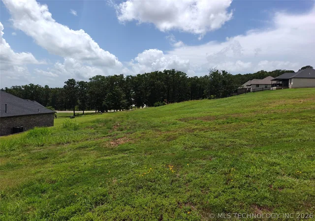 11th image of 550 Woodlands Dr, Tahlequah, OK 74464 | MLS# 2626635