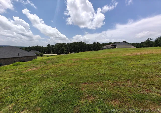1st image of 550 Woodlands Dr, Tahlequah, OK 74464 | MLS# 2626635