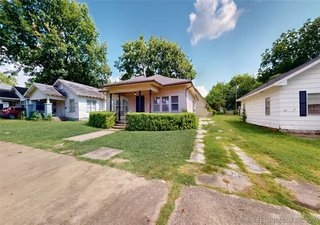 66th image of 817 E 15th, Ada, OK 74820 | MLS# 2625295