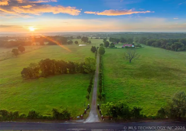 Photo 1 of Single family home for sale at 800 N Denison Rd, Idabel, OK 74745 | MLS# 2626674 | Listing updated on 2026-08-20