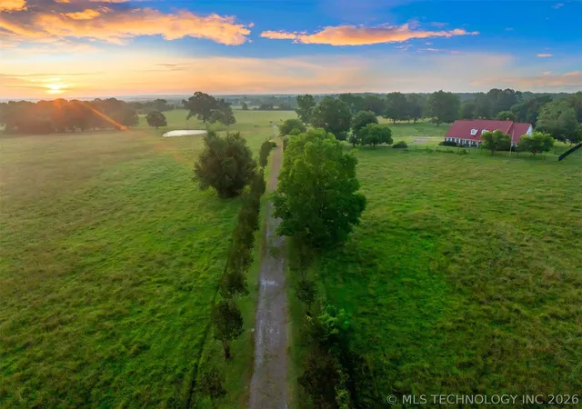 Photo 3 of Single family home for sale at 800 N Denison Rd, Idabel, OK 74745 | MLS# 2626674 | Listing updated on 2026-08-20