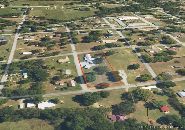 67th image of 809 N K St, Quinton, OK 74561 | MLS# 2626647