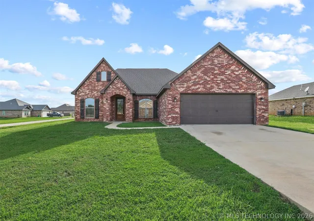 1st image of 17 Paytons Pl, Durant, OK 74701 | MLS# 2626685