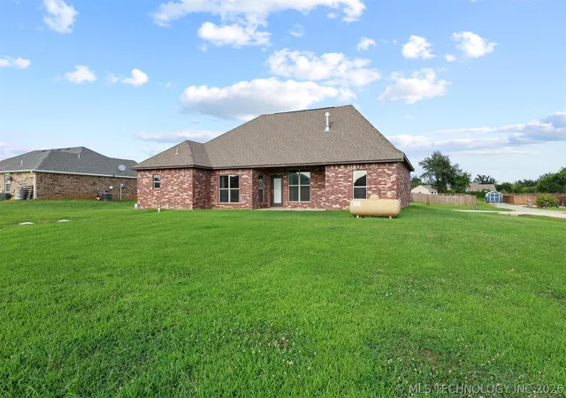 35th image of 17 Paytons Pl, Durant, OK 74701 | MLS# 2626685