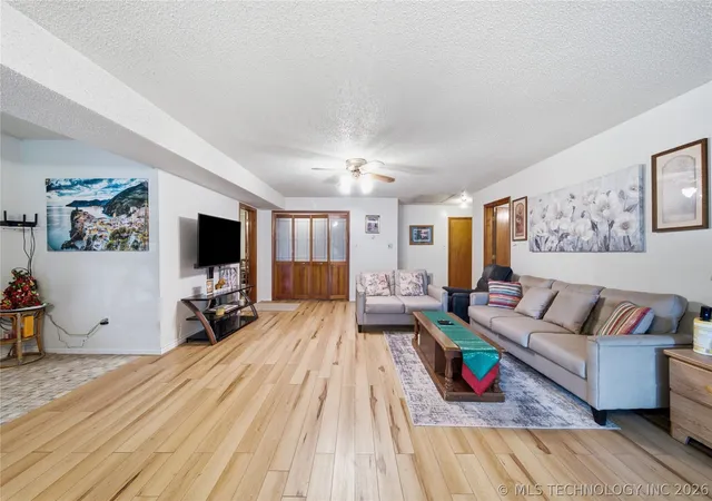 Photo 3 of Single family home for sale at 13037 E 590 Road, Locust Grove, OK 74352 | MLS# 2626708 | Listing updated on 2026-07-21