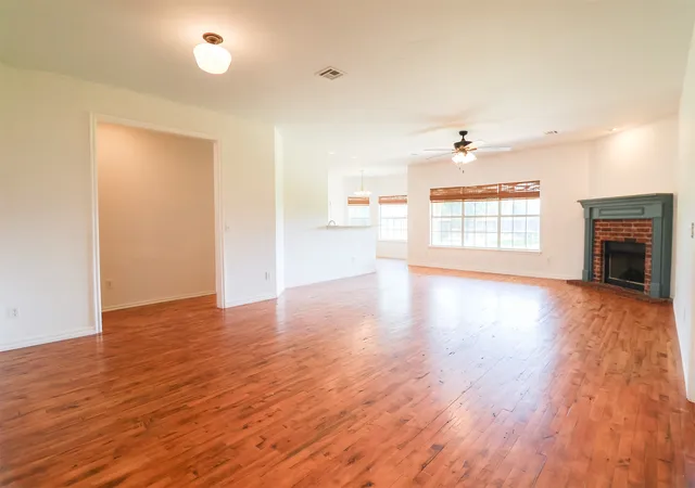 Photo 4 of Single family home for sale at 7129 E 81st Street, Tulsa, OK 74133 | MLS# 2626733 | Listing updated on 2026-08-20