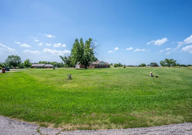26th image of 103 E Lakeview Ct, Tecumseh, OK 74873 | MLS# 2626740
