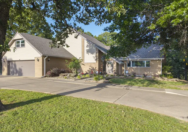 3rd image of 102 Kidd Ln, Poteau, OK 74953 | MLS# 2622348