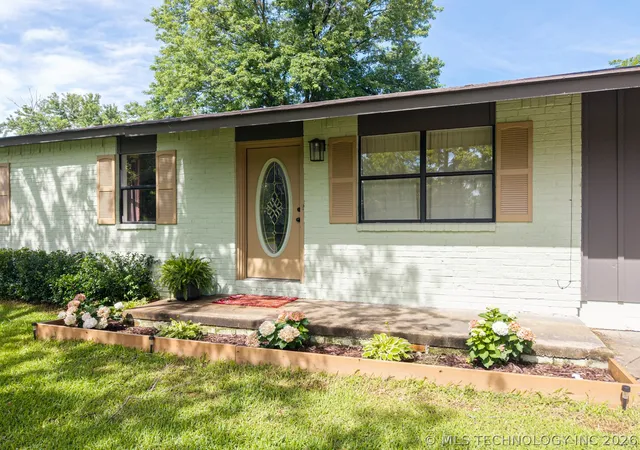 5th image of 310 Grove, Poteau, OK 74953 | MLS# 2623915