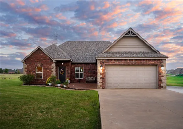 Photo 3 of Sale Pending at 6060 E 144th Street, Collinsville, OK 74021 | MLS# 2626507 | Listing updated on 2026-08-28