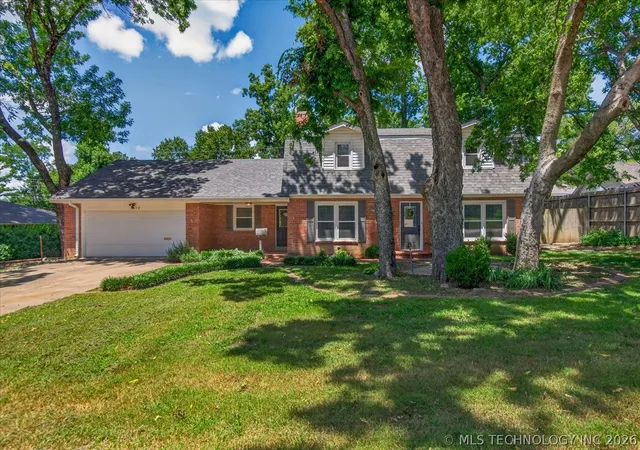 Photo 1 of Single family home for sale at 2612 Se Quail Pl, Bartlesville, OK 74006 | MLS# 2626657 | Listing updated on 2026-08-21