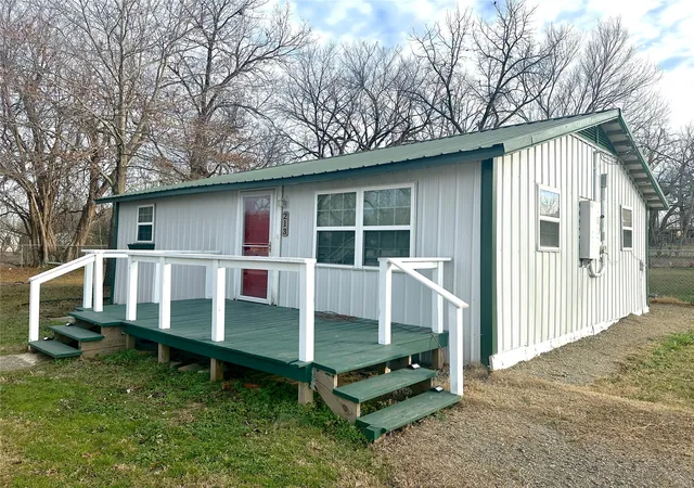 3rd image of 213 E 5Th, Stonewall, OK 74871 | MLS# 2626837