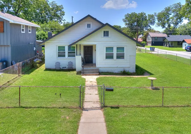 1st image of 520 N 27th Westavenue, Tulsa, OK 74127 | MLS# 2626233