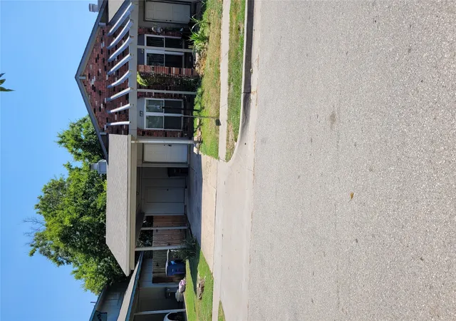 1st image of 10814 E 15th Pl, Tulsa, OK 74128 | MLS# 2626459