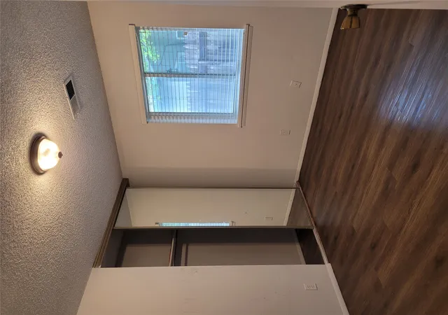 3rd image of 10814 E 15Th Pl, Tulsa, OK 74128 | MLS# 2626459