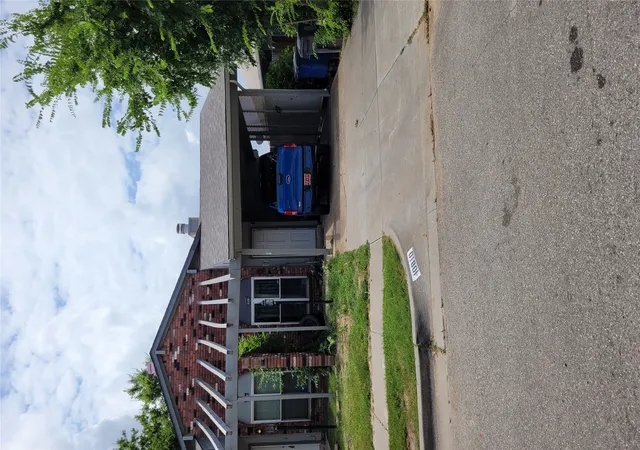 1st image of 10810 E 15th Pl, Tulsa, OK 74128 | MLS# 2626454