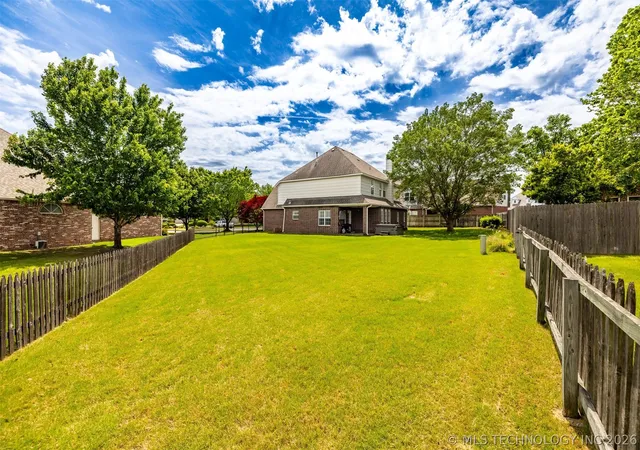 3rd image of 3810 S Palm Ave, Broken Arrow, OK 74011 | MLS# 2626678