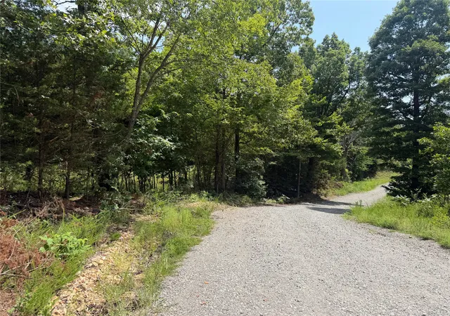 3rd image of 20004 E Dixie Pkwy, Tahlequah, OK 74464 | MLS# 2626859