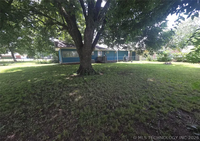 14th image of 1310 E Cherry, Cushing, OK 74023 | MLS# 2626444