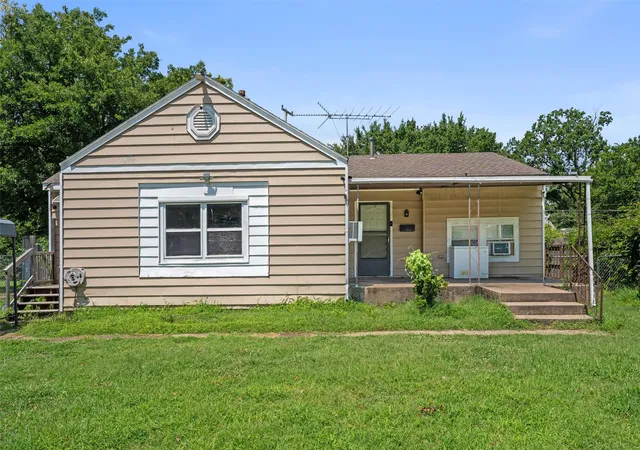 2nd image of 313 N Santa Fe Ave, Bartlesville, OK 74003 | MLS# 2626900