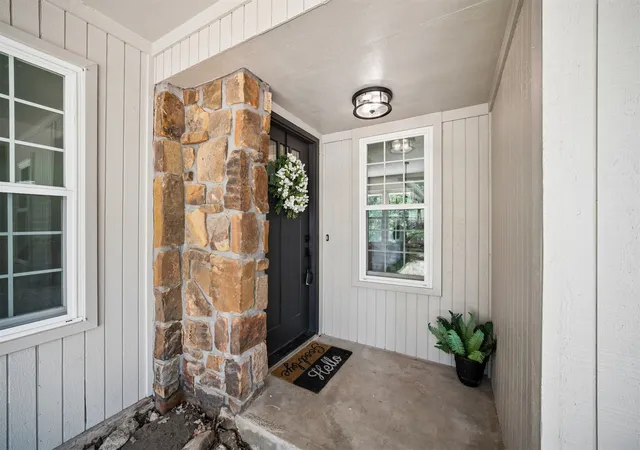 Photo 3 of Single family home for sale at 3199 N Mistletoe Rd, Sand Springs, OK 74063 | MLS# 2626924 | Listing updated on 2026-08-27
