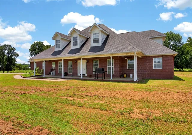 Photo 3 of Single family home for sale at 17063 Rhino, Spiro, OK 74959 | MLS# 2627047 | Listing updated on 2026-07-23
