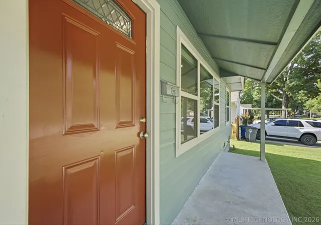 Photo 3 of Single family home for sale at 3331 S Louisville Ave, Tulsa, OK 74135 | MLS# 2626973 | Listing updated on 2026-07-24