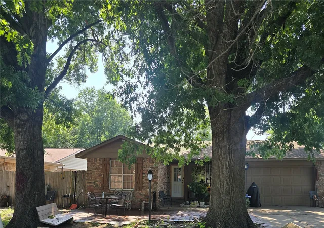 1st image of 3204 S 116 Eastavenue, Tulsa, OK 74146 | MLS# 2627052