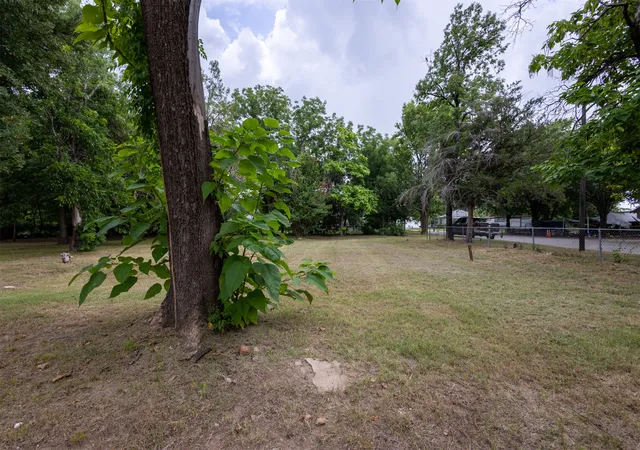 4th image of 575 Ash St, Wilson, OK 73463 | MLS# 2627061