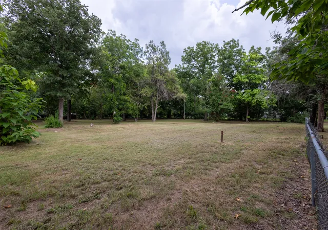 5th image of 575 Ash St, Wilson, OK 73463 | MLS# 2627061