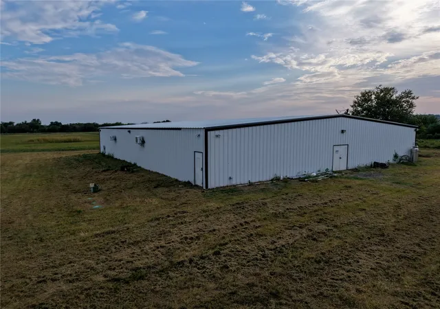Photo 4 of Land for sale at 23375 Highway 52, Henryetta, OK 74437 | MLS# 2627072 | Listing updated on 2026-09-18