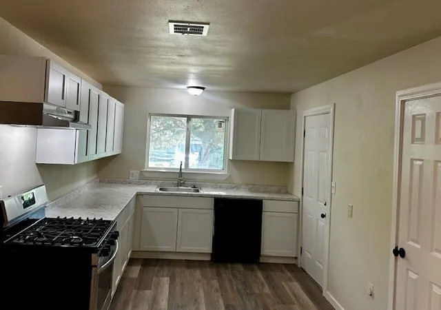 2nd image of 2323 S Olympia St, Tulsa, OK 74107 | MLS# 2626897