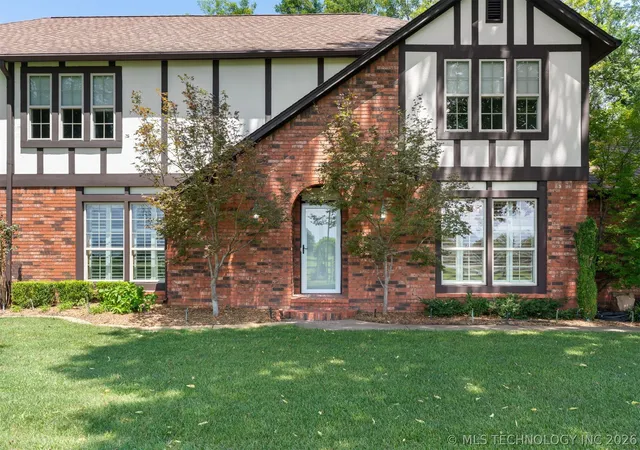 Photo 3 of Single family home for sale at 10195 E Rose Glen Blvd, Claremore, OK 74019 | MLS# 2620414 | Listing updated on 2026-08-20