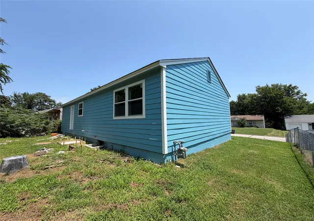 2nd image of 1576 N Knoxville Ave, Tulsa, OK 74115 | MLS# 2627123