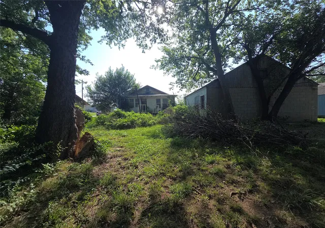 10th image of 605 S Linwood, Cushing, OK 74023 | MLS# 2627084