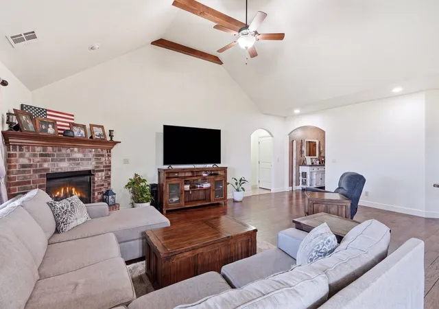 Photo 3 of Single family home for sale at 14468 N 72nd East Ave, Collinsville, OK 74021 | MLS# 2627170 | Listing updated on 2026-08-20