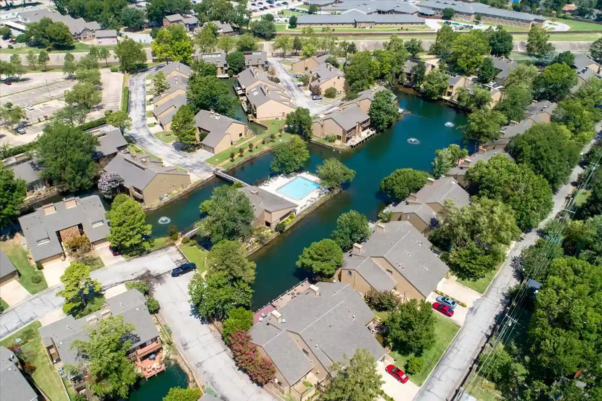 Listing Photo 60 - Condo for sale in 5804 S Atlanta Ave located at 5804 S Atlanta Ave, Tulsa, OK 74105 - Unit 5804 S Atlanta Ave