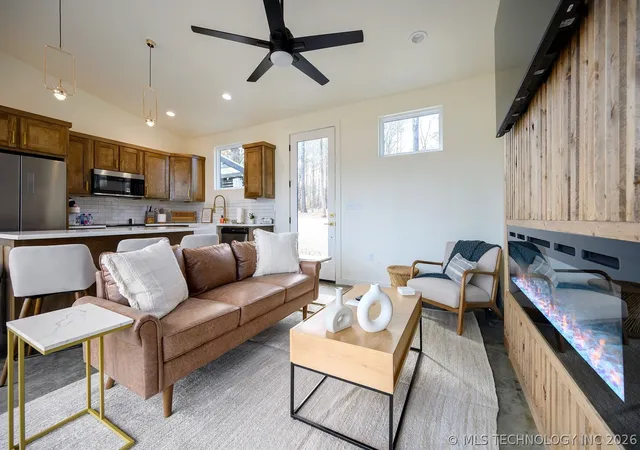 2nd image of 30 Happy Pl, Broken Bow, OK 74728 | MLS# 2626462