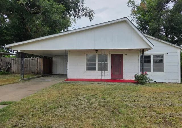 1st image of 453 Ne Elmhurst Ave, Bartlesville, OK 74006 | MLS# 2627131