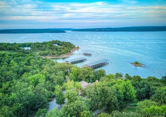 2nd image of 306 Stone Ridge Rd, Eufaula, OK 74432 | MLS# 2627201