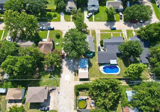 4th image of 1142 S Stockton St, Ada, OK 74820 | MLS# 2627008