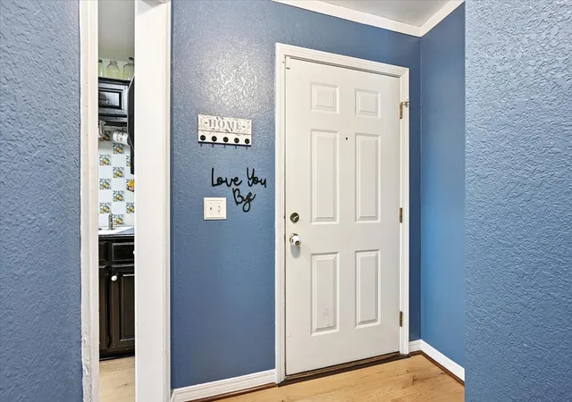 Photo 3 of Sale Pending at 14805 E Latimer St, Tulsa, OK 74116 | MLS# 2626980 | Listing updated on 2026-08-24