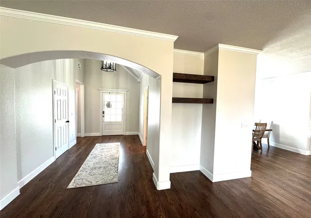 Photo 2 of Sale Pending at 7060 E 149th Place N, Collinsville, OK 74021 | MLS# 2627283 | Listing updated on 2026-08-21