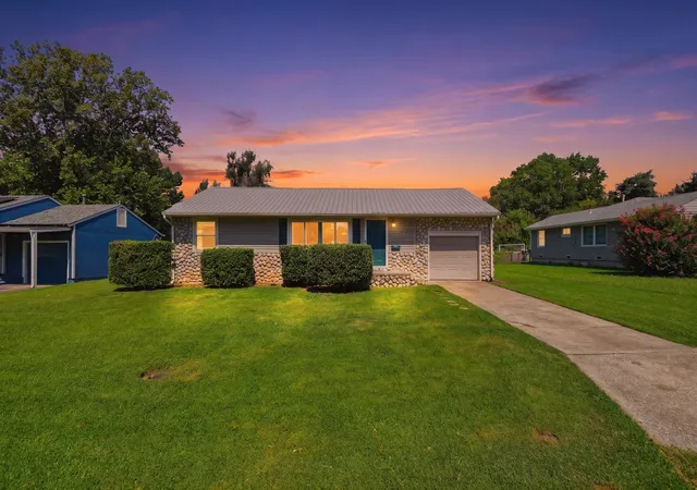 2nd image of 2514 S Oswego Ave, Tulsa, OK 74114 | MLS# 2626839