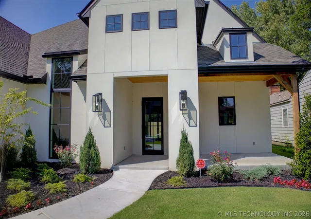 2nd image of 211 E 34th St, Tulsa, OK 74105 | MLS# 2627252