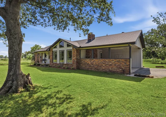 Photo 3 of Sale Pending at 1003 S Chickasaw Ave, Haskell, OK 74436 | MLS# 2626295 | Listing updated on 2026-09-15