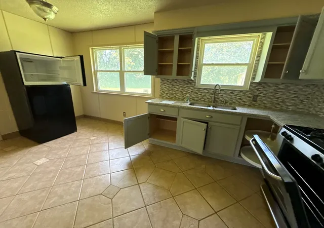 4th image of 402 S Osage Ave, Beggs, OK 74421 | MLS# 2627327