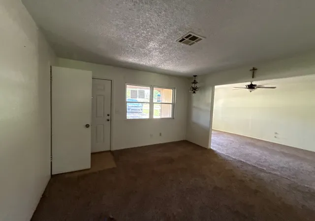 5th image of 402 S Osage Ave, Beggs, OK 74421 | MLS# 2627327