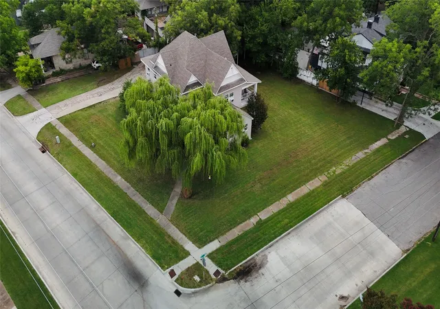 1st image of 420 Sw Stanley Ave, Ardmore, OK 73401 | MLS# 2627329