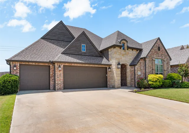 4th image of 6614 S Willow Pl, Broken Arrow, OK 74011 | MLS# 2627254